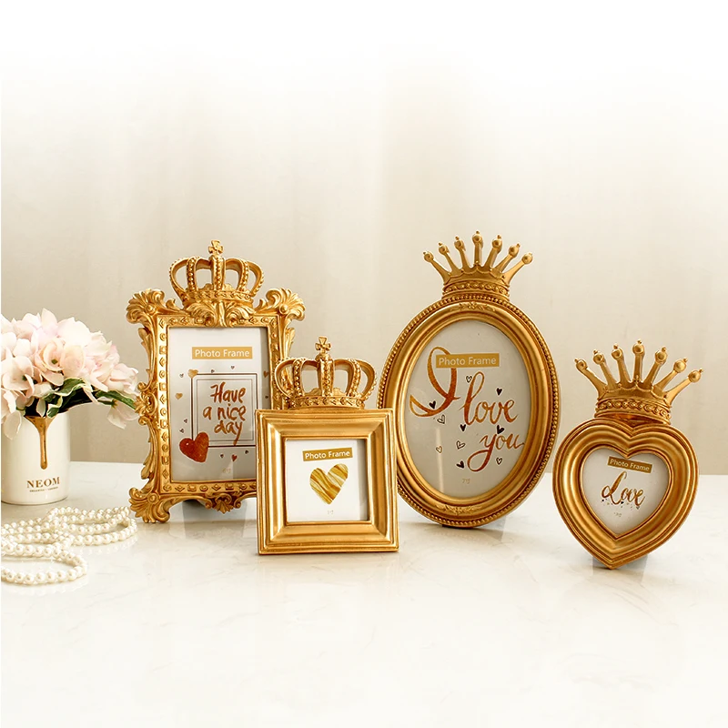Frame Photos Pамки для фотографий European Luxury Embossed Golden Crown Stage Vintage Classic Wedding Picture Frame Friends Marc 
Frame Photos Pамки для фотографий European Luxury Embossed Golden Crown Stage Vintage Classic Wedding Picture Frame Friends Marc