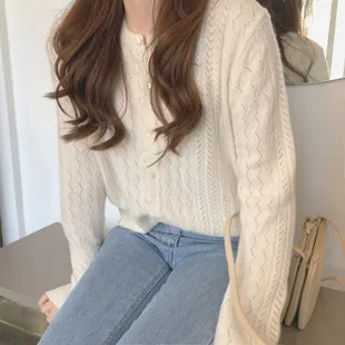 Nice summer Pop fashion casual soft waxy mohair pullover loose mid-length sweater
Nice summer Pop fashion casual soft waxy mohair pullover loose mid-length sweater