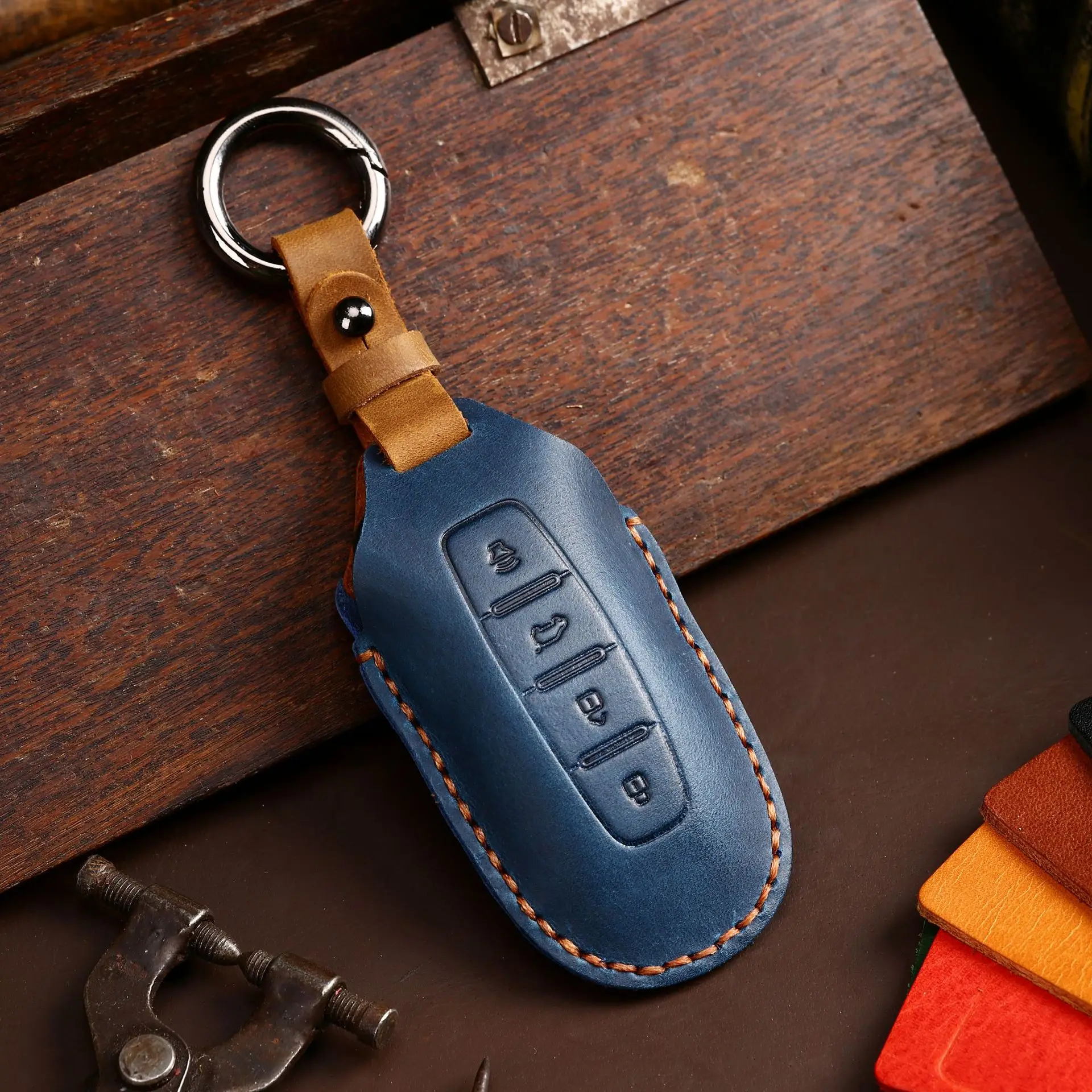 Luxury Genuine Leather Car Key Cover Bag for Ford EcoBoost Smart Auto Accessories Keychain Case Holder
Luxury Genuine Leather Car Key Cover Bag for Ford EcoBoost Smart Auto Accessories Keychain Case Holder
