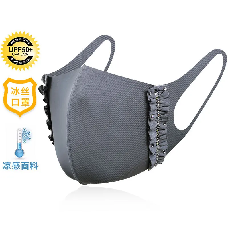 Women Fashion Face Mask With Rhinestone Elastic Reusable Washable Christmas Masks Face Bandana Face Decor Jewelry Party Gift
Women Fashion Face Mask With Rhinestone Elastic Reusable Washable Christmas Masks Face Bandana Face Decor Jewelry Party Gift