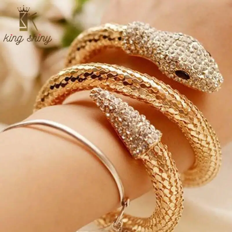 Exaggerated Punk Crystal Snake Bracelet for Woman Vintage Shiny Rhinestone Inlaided Cuff Armlet Bangle Birthday Gift for Female
Exaggerated Punk Crystal Snake Bracelet for Woman Vintage Shiny Rhinestone Inlaided Cuff Armlet Bangle Birthday Gift for Female