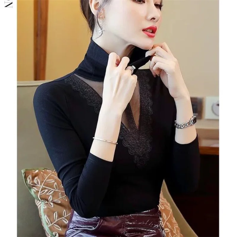 High-neck Lace Bottoming Shirt Elegant T-shirts Net yarn Long sleeves Plus Fleece Women Tees Top Autumn Warm Cozy Sexy T-shirts
High-neck Lace Bottoming Shirt Elegant T-shirts Net yarn Long sleeves Plus Fleece Women Tees Top Autumn Warm Cozy Sexy T-shirts