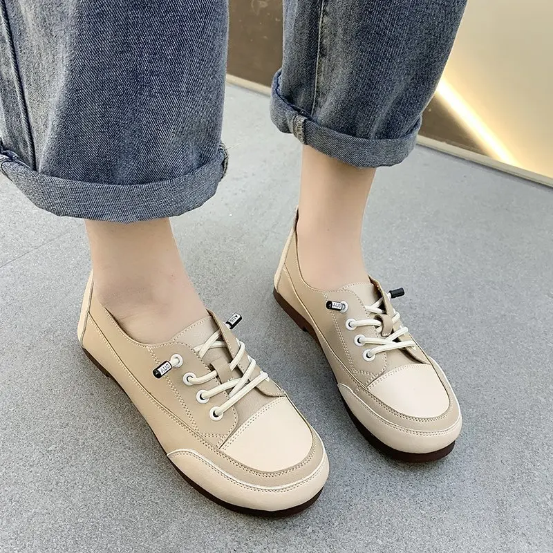 New women's shoes soft leather shoes fashionable and comfortable women's single shoes leather shoes casual sports women's shoes
New women's shoes soft leather shoes fashionable and comfortable women's single shoes leather shoes casual sports women's shoes