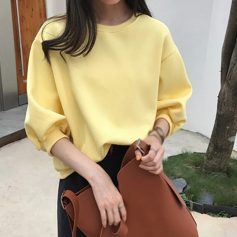 Ladies Candy Color T-Shirt Autumn Winter Fashion Wild Loose Solid Color Round Neck Long-Sleeved Top T-Shirt
Ladies Candy Color T-Shirt Autumn Winter Fashion Wild Loose Solid Color Round Neck Long-Sleeved Top T-Shirt