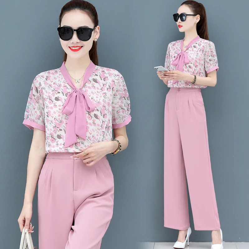Women's fashion plus size printing Bow chiffon blouse+ wide-legged pants suits female large size 2 Piece Outfits Tracksuit
Women's fashion plus size printing Bow chiffon blouse+ wide-legged pants suits female large size 2 Piece Outfits Tracksuit