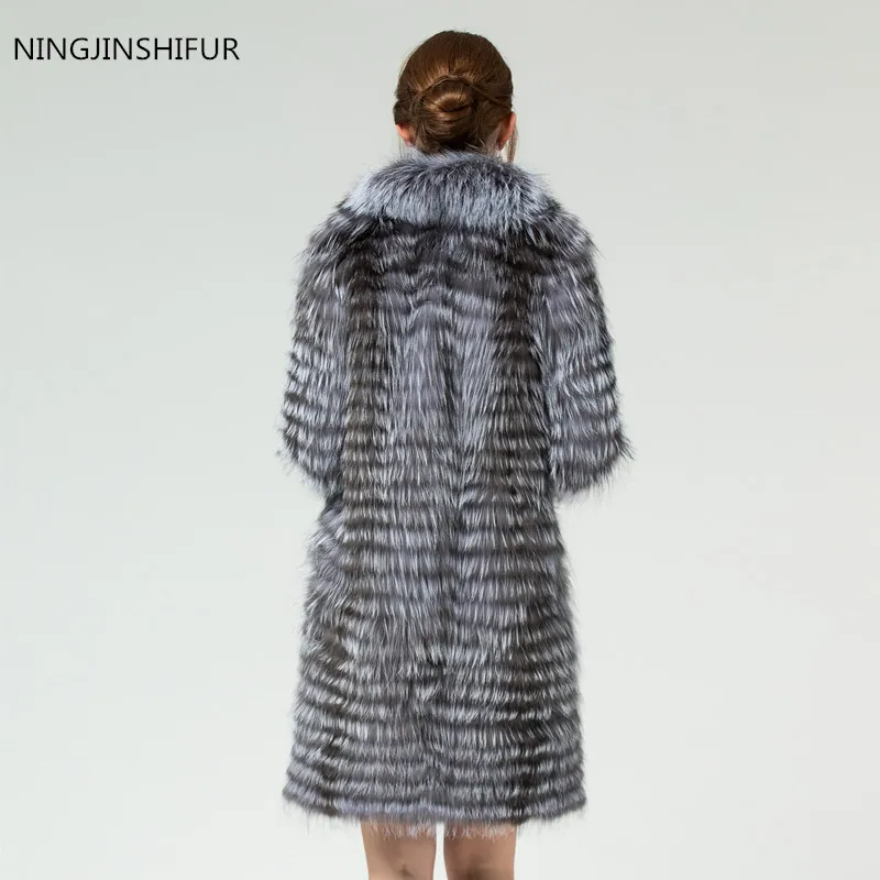 Pop brand Real Silver Fox Fur Coats Fashion Fur Jacket Striped Style Overcoat Women Fox Fur coats
Pop brand Real Silver Fox Fur Coats Fashion Fur Jacket Striped Style Overcoat Women Fox Fur coats