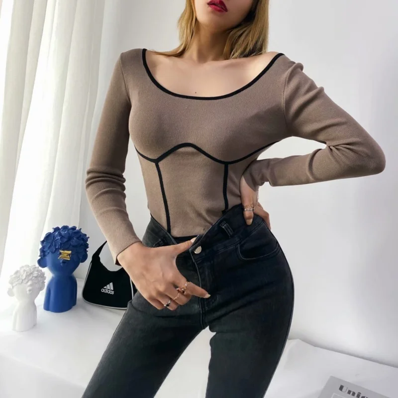 Sexy Round Color Contrast Color Knitted Bodysuits Women Slim One-pieces Jumpsuits Long Sleeve Jumpsuit 2021 Autumn New Ladies
Sexy Round Color Contrast Color Knitted Bodysuits Women Slim One-pieces Jumpsuits Long Sleeve Jumpsuit 2021 Autumn New Ladies