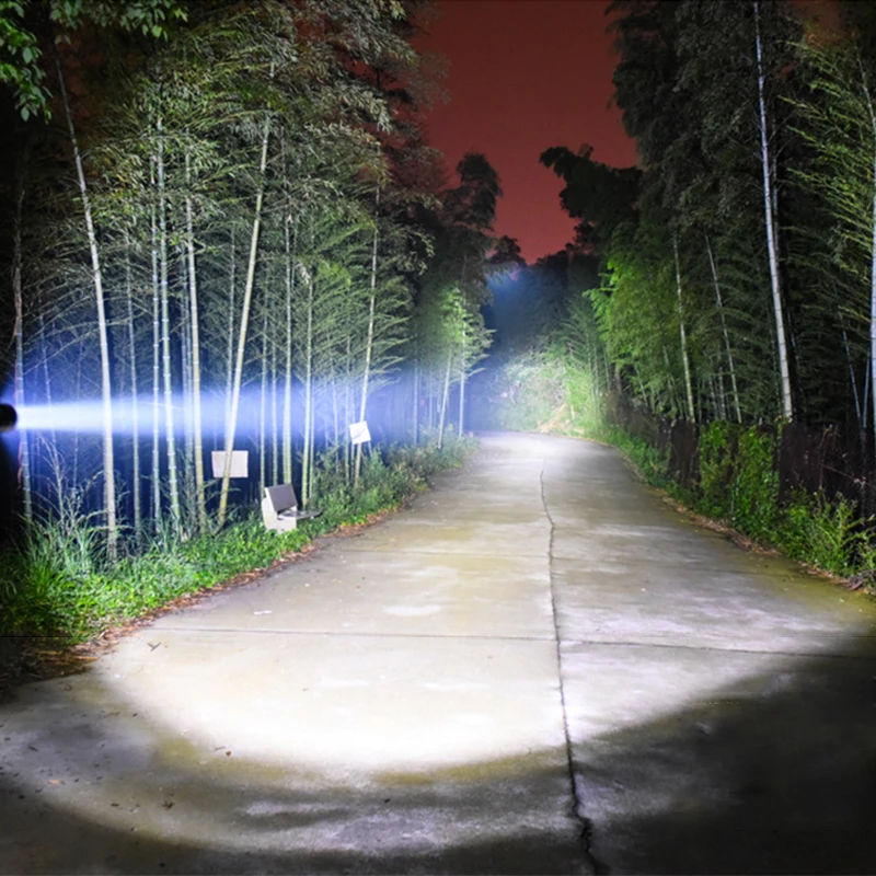 Litwod Z90 80000 Lumens Flashlight LED light powerful Hunting light Tactical Rechargeable Waterproof Torch 5 Modes 18650/26650
Litwod Z90 80000 Lumens Flashlight LED light powerful Hunting light Tactical Rechargeable Waterproof Torch 5 Modes 18650/26650