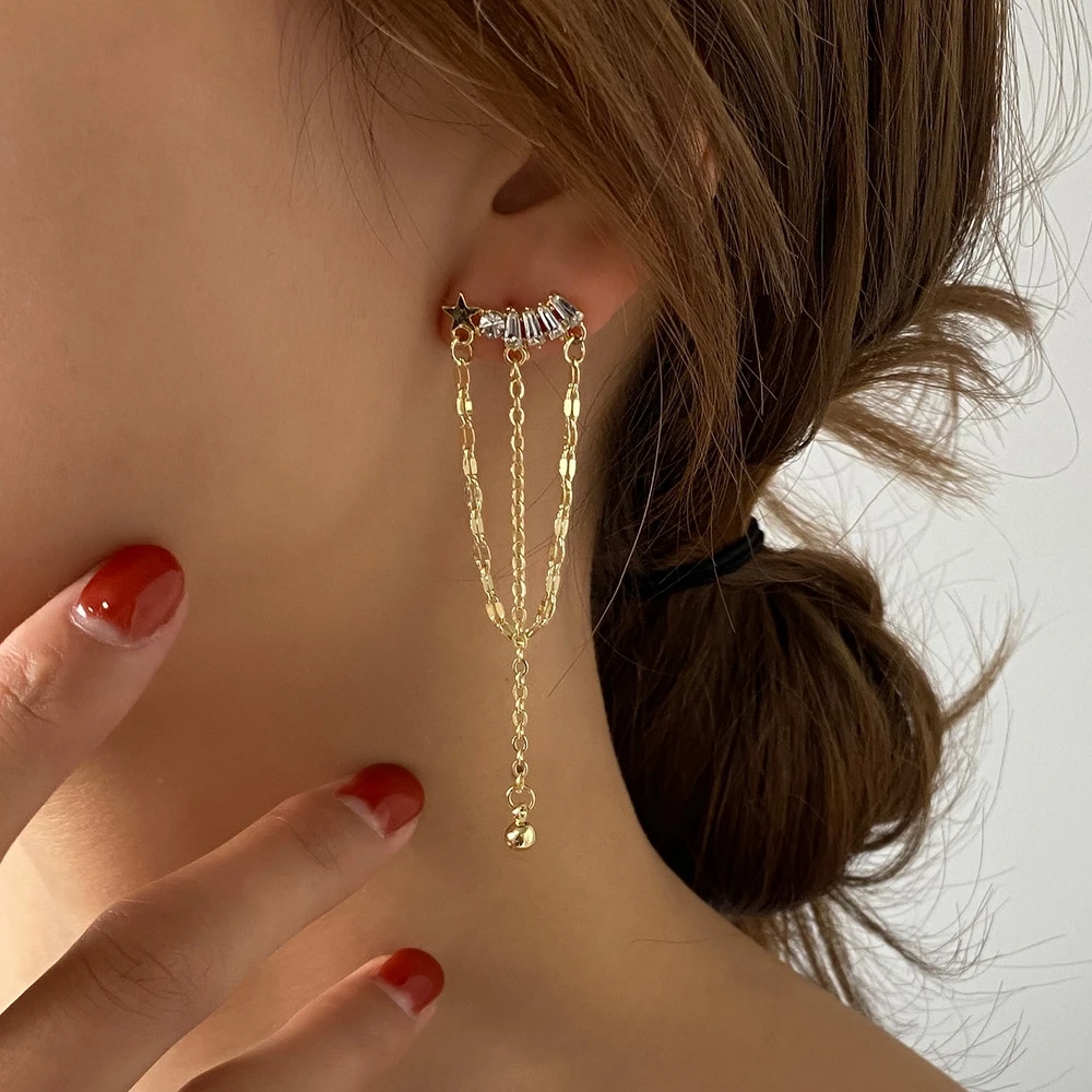 Fashion Exquisite Five-pointed Star Tassel Crystal Zircon Earrings Female Temperament Long Pendant Star Stud Ear Jewelry Women
Fashion Exquisite Five-pointed Star Tassel Crystal Zircon Earrings Female Temperament Long Pendant Star Stud Ear Jewelry Women