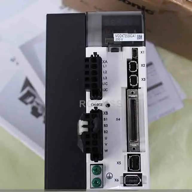 Новый оригинальный сервопривод A5 1 кВт MDME102GCGM + сервомотор MDDKT3530CA1 с кабелем 3 м
Новый оригинальный сервопривод A5 1 кВт MDME102GCGM + сервомотор MDDKT3530CA1 с кабелем 3 м