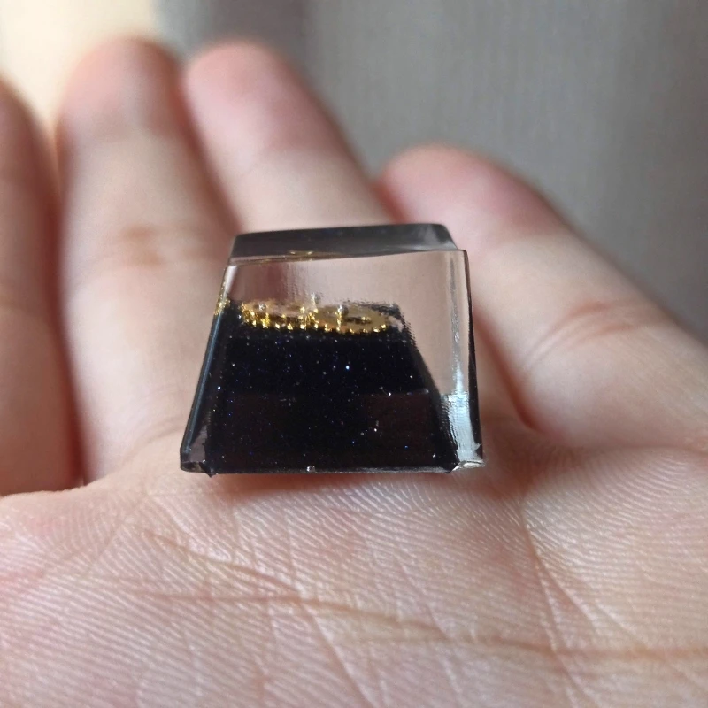 Handmade Customized OEM R4 Profile Resin Keycap for Cherry MX Switches Mechanical Keyboard RGB Translucent Resin Keycap
Handmade Customized OEM R4 Profile Resin Keycap for Cherry MX Switches Mechanical Keyboard RGB Translucent Resin Keycap