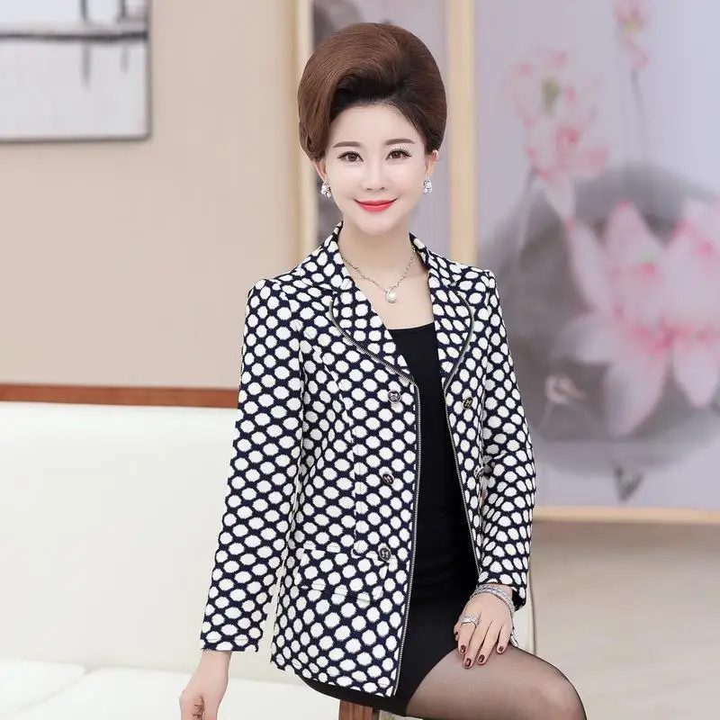 Mid-Aged Women Spring Autumn Floral Print Suit Coat Female Zipper Chinese Style Casual Blazers Ladies Short Vintage Blazer Z50
Mid-Aged Women Spring Autumn Floral Print Suit Coat Female Zipper Chinese Style Casual Blazers Ladies Short Vintage Blazer Z50