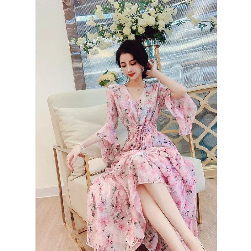 2021 Women Spring Summer Vintage A-line Dress Ladies Print V-neck Short Sleeve Pleated Vestidos Female Casual Loose Dresses K124
2021 Women Spring Summer Vintage A-line Dress Ladies Print V-neck Short Sleeve Pleated Vestidos Female Casual Loose Dresses K124
