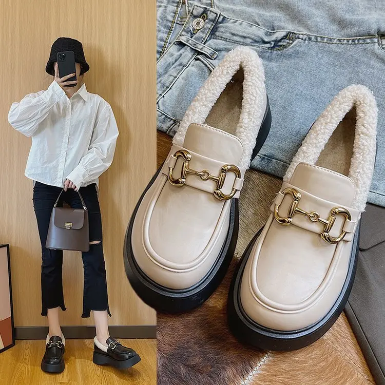 woman fox fur slides mules black shoes for women loafer 2021 home footwear spring outdoor block heel
woman fox fur slides mules black shoes for women loafer 2021 home footwear spring outdoor block heel
