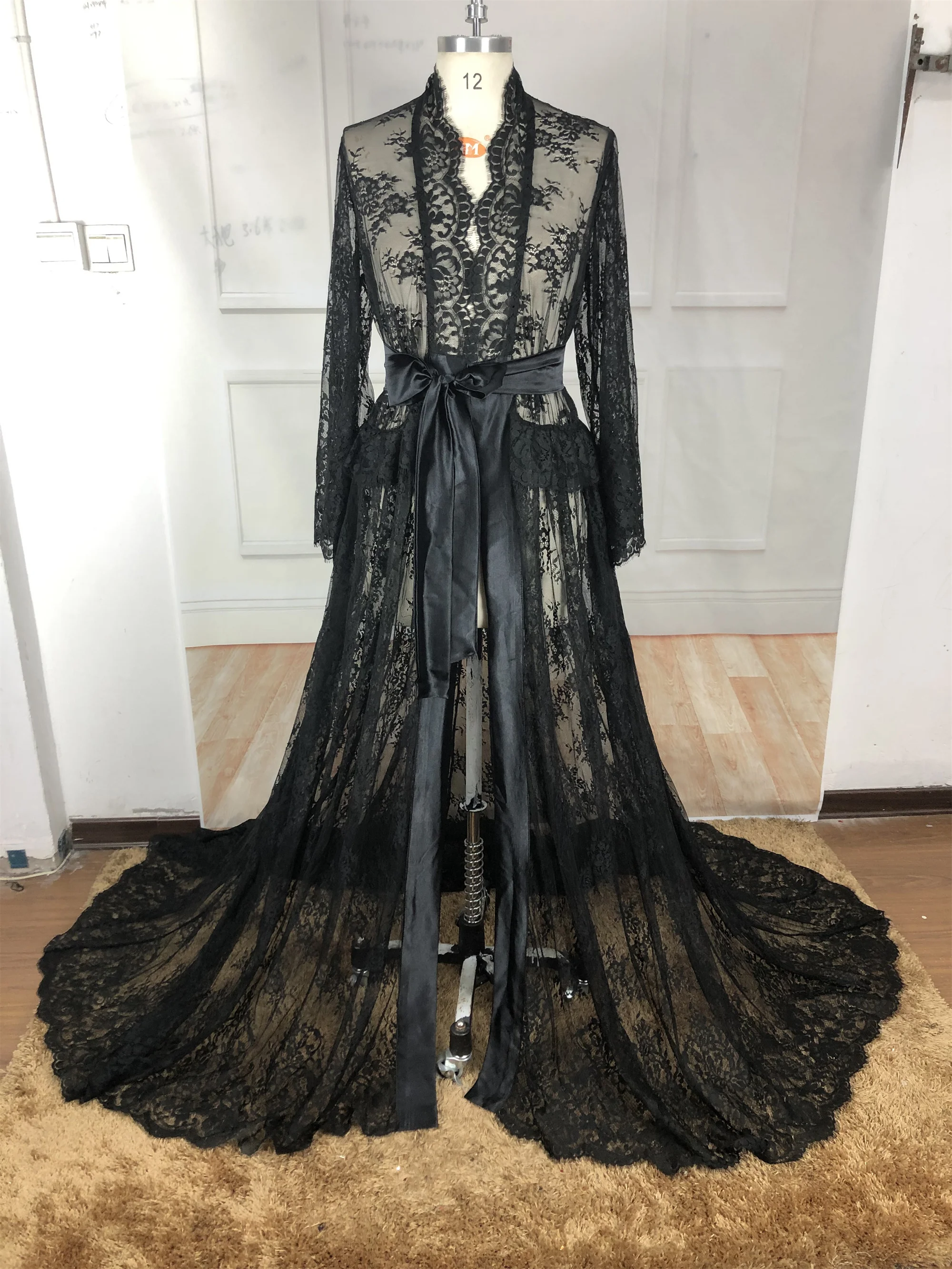 Black Full Lace Wedding Sleepwear Long Sleeve Night Gown For Women Maternity Dress for Photo Shoot Woman Pajamas
Black Full Lace Wedding Sleepwear Long Sleeve Night Gown For Women Maternity Dress for Photo Shoot Woman Pajamas