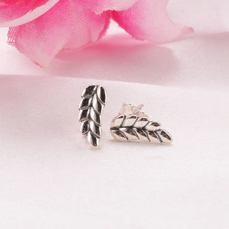 2020 New 925 Sterling Silver Pan Earringcurved Grain Pan Earrings For Women Wedding Gift Fashion Jewelry
2020 New 925 Sterling Silver Pan Earringcurved Grain Pan Earrings For Women Wedding Gift Fashion Jewelry