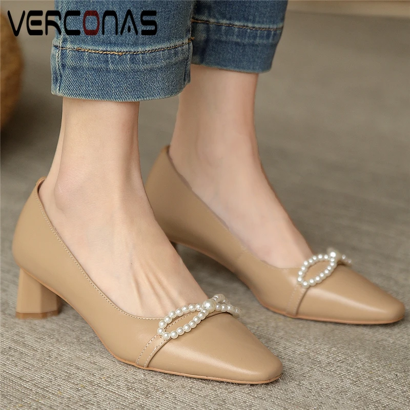 VERCONAS; Сезон весна-лето; Классические женские туфли-лодочки из натуральной кожи с украшением в виде банта офисные вечерние на высоком каблук...
VERCONAS; Сезон весна-лето; Классические женские туфли-лодочки из натуральной кожи с украшением в виде банта офисные вечерние на высоком каблук...