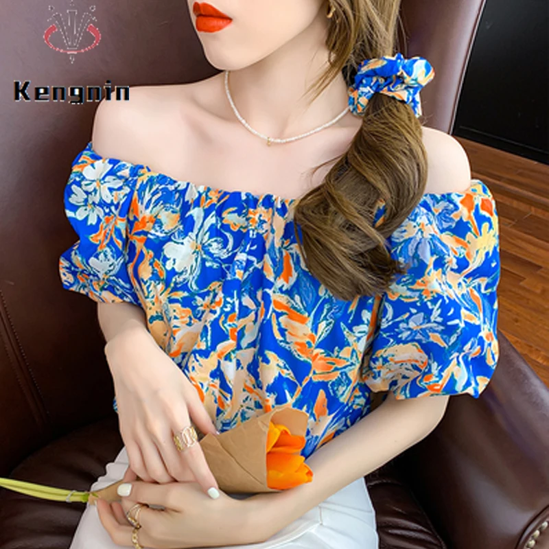 New 2021 Summer Women Tops Sexy Slash Neck Holiday Female T-Shirts Hollow Out Off The Shoulder Tees Short Sleeve Tops KN226
New 2021 Summer Women Tops Sexy Slash Neck Holiday Female T-Shirts Hollow Out Off The Shoulder Tees Short Sleeve Tops KN226