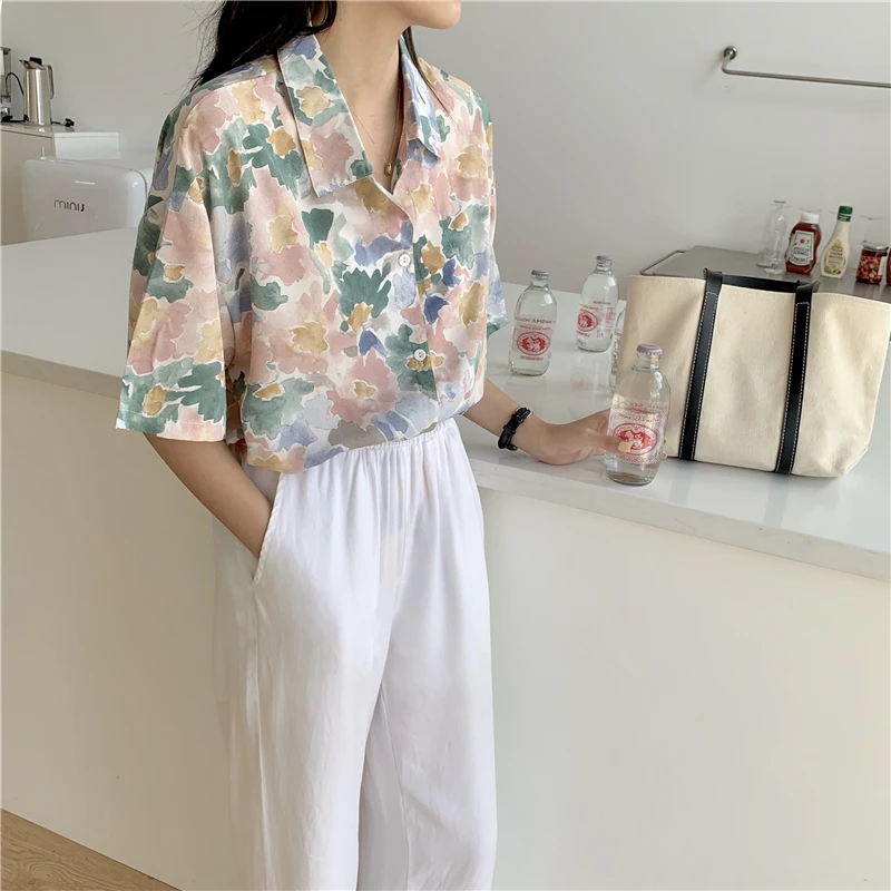 Harajuku Chic Vintage Elegance Short Sleeves Brief Printed Women New Retro Gentle Basic Stylish Female Loose Shirts
Harajuku Chic Vintage Elegance Short Sleeves Brief Printed Women New Retro Gentle Basic Stylish Female Loose Shirts