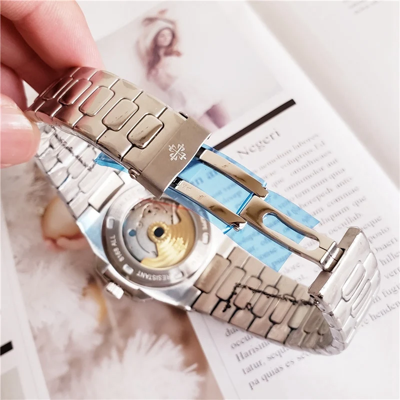 New Automatic Mechanical Men Watch Silver Blue Stainless Steel Transparent Sapphire Glass Glide Watches
New Automatic Mechanical Men Watch Silver Blue Stainless Steel Transparent Sapphire Glass Glide Watches