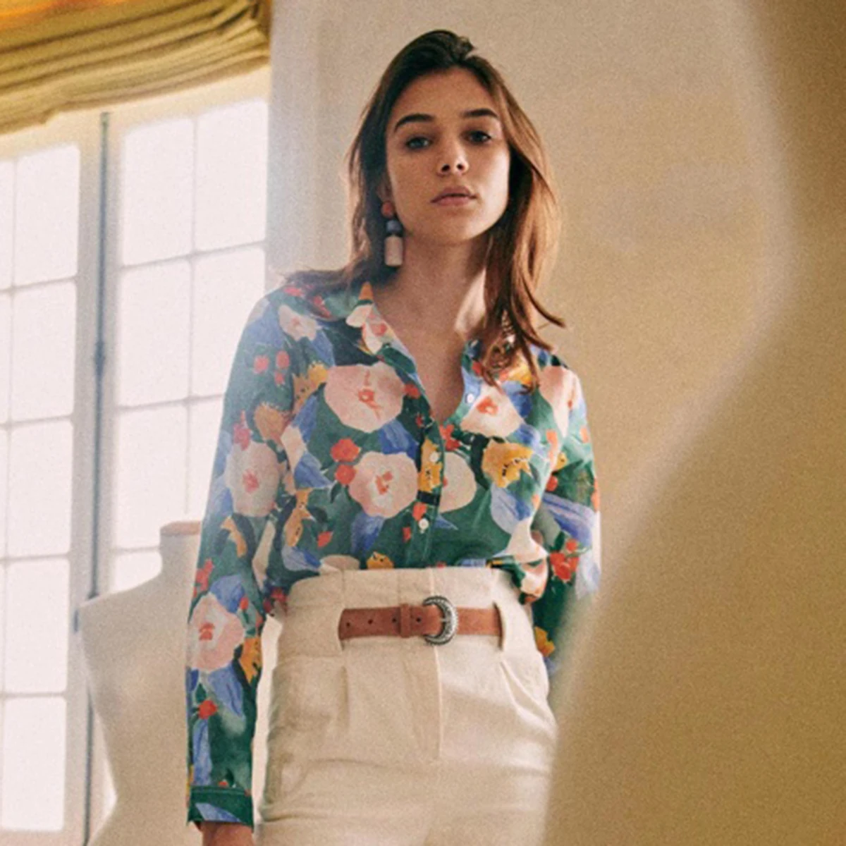 Colorful Oil Painting Blouses Woman Long Sleeve Turn-down Collar Floral Print Shitrs Vintage Retro 2021 Autumn Blouse chemise
Colorful Oil Painting Blouses Woman Long Sleeve Turn-down Collar Floral Print Shitrs Vintage Retro 2021 Autumn Blouse chemise