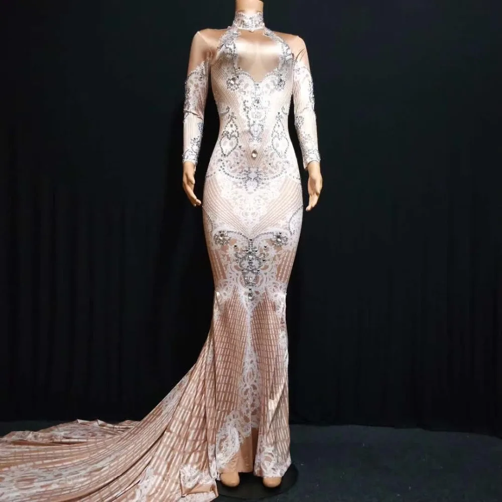 Elegant high quality sexy women 2020 khaki round neck long sleeve Women Party bodycon Vestidos Club floor - length
Elegant high quality sexy women 2020 khaki round neck long sleeve Women Party bodycon Vestidos Club floor - length