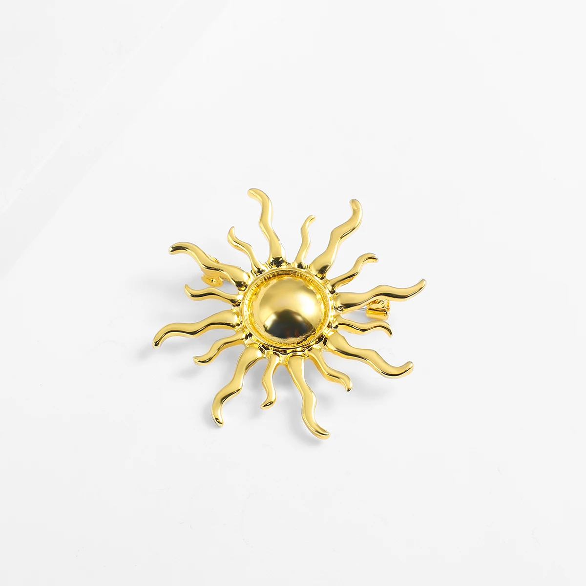 ALLYES Vintage Irregular Sun Charm Brooches for Men Women Fashion Retro Flower Sweater Brooch Party Female Jewelry
ALLYES Vintage Irregular Sun Charm Brooches for Men Women Fashion Retro Flower Sweater Brooch Party Female Jewelry