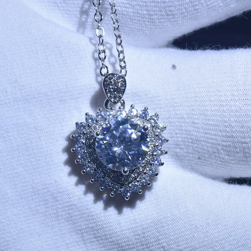 1 Carat Diamond Jewelry S925 Sterling Silver 45cm Necklace Bijoux Femme Pendant Women Silver 925 Jewelry Collares Mujer Gemstone
1 Carat Diamond Jewelry S925 Sterling Silver 45cm Necklace Bijoux Femme Pendant Women Silver 925 Jewelry Collares Mujer Gemstone