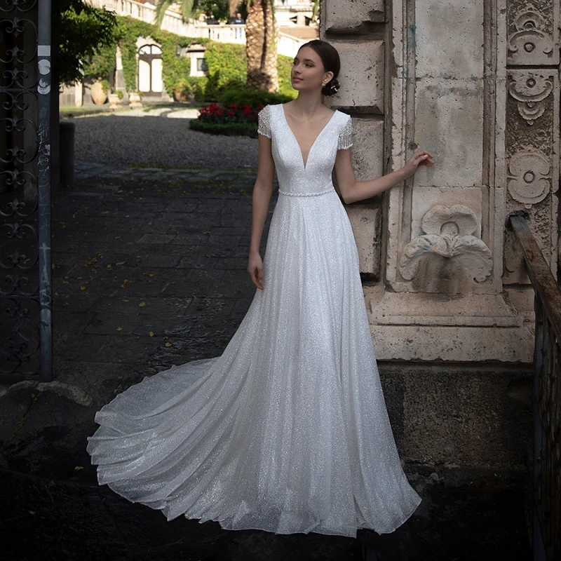 Fanweimei A-Line Wedding Dress Elegant Silver V-Neck Beading Sequined Hot Sale Cap Sleeves Glitter Bridal Gown Plus Size Wedding
Fanweimei A-Line Wedding Dress Elegant Silver V-Neck Beading Sequined Hot Sale Cap Sleeves Glitter Bridal Gown Plus Size Wedding