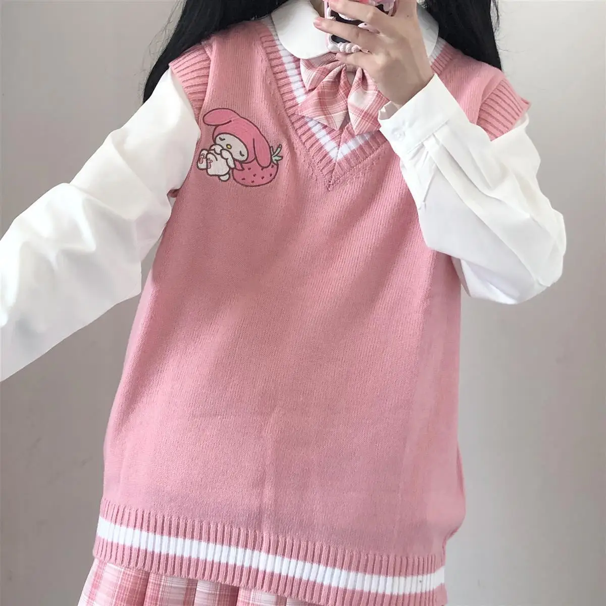 Japanese Cute Kawaii Sleeveless V Neck Vest Knitted Sweater Embroidery Jumper Women Autumn Winter Sweet Girl Waistcoats Femme
Japanese Cute Kawaii Sleeveless V Neck Vest Knitted Sweater Embroidery Jumper Women Autumn Winter Sweet Girl Waistcoats Femme