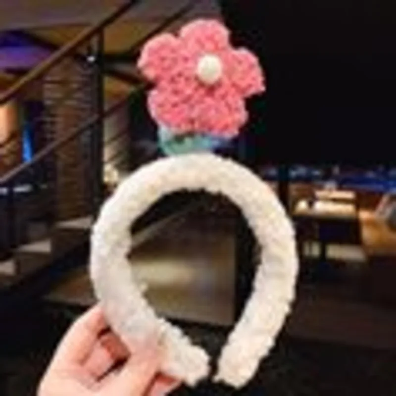 Funny Flowers Makeup Headband Wide-brimmed Elastic Hairbands Cute Girls Hair Bands Women Hair Accessories Girls Hairband
Funny Flowers Makeup Headband Wide-brimmed Elastic Hairbands Cute Girls Hair Bands Women Hair Accessories Girls Hairband