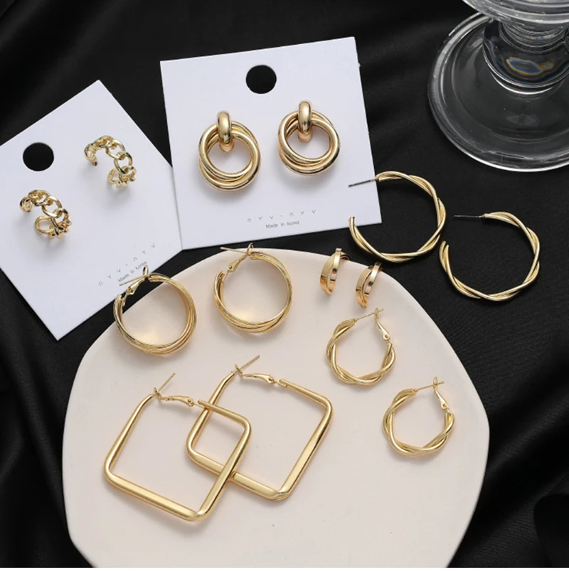 Fashion Geometry Gold Hoop Earrings For Women Square Oval Round Shape Metal Sterling Silver Post Girl's Jewelry Brincos
Fashion Geometry Gold Hoop Earrings For Women Square Oval Round Shape Metal Sterling Silver Post Girl's Jewelry Brincos