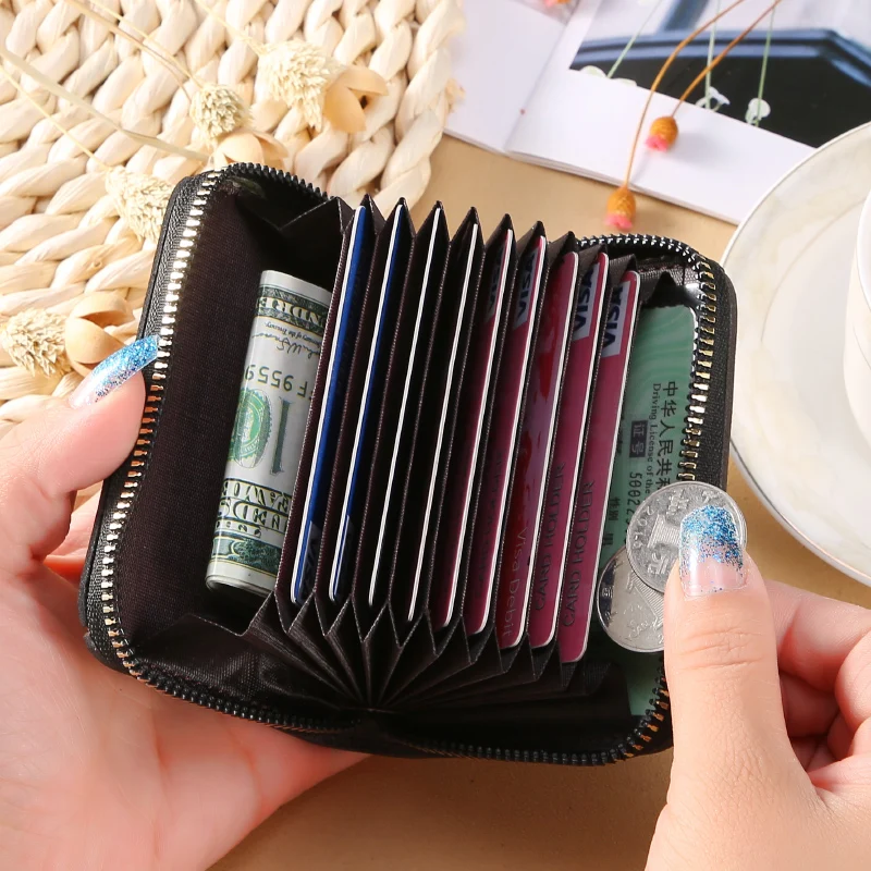 2021 New Embossed Crocodile Pattern PU Leather Zipper Card Holder For Women ID Card Holder Leather Business Card Holder
2021 New Embossed Crocodile Pattern PU Leather Zipper Card Holder For Women ID Card Holder Leather Business Card Holder