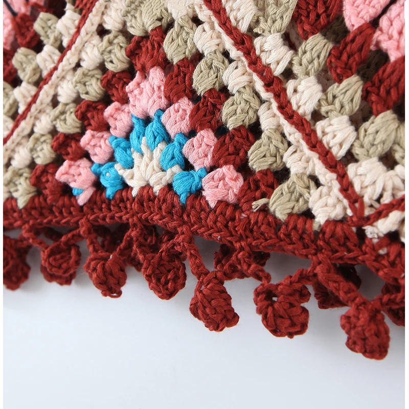 2021 Handmade Crocheted Small Sling V Flower Knitted Camisole Summer Retro Women Casual Wild Streetwears Camis Cropped Top
2021 Handmade Crocheted Small Sling V Flower Knitted Camisole Summer Retro Women Casual Wild Streetwears Camis Cropped Top