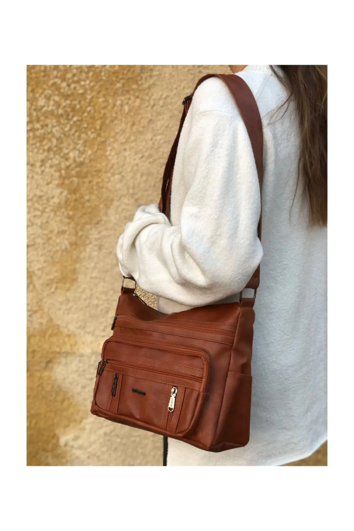 Tan Washed Leather Tote Bag
Tan Washed Leather Tote Bag