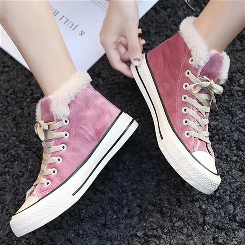 New 2022 Winter Vulcanized Snow Boots Women Suede Leather Sport Shoes Female Outdoor Cotton-padded shoes Warm Sneakers Pink Gray
New 2022 Winter Vulcanized Snow Boots Women Suede Leather Sport Shoes Female Outdoor Cotton-padded shoes Warm Sneakers Pink Gray