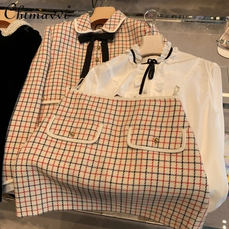 2021 Autumn British Style Sweet Plaid Short Elegant Long Sleeve Coat High Waist Sheath Skirts White Shirt Fashion Outfit Women
2021 Autumn British Style Sweet Plaid Short Elegant Long Sleeve Coat High Waist Sheath Skirts White Shirt Fashion Outfit Women