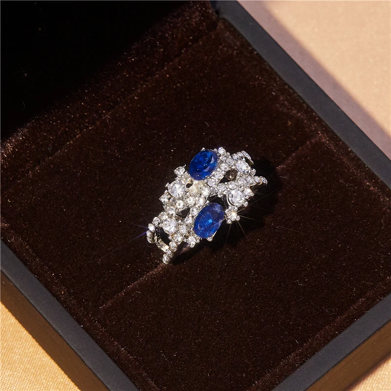 Fashion Classic Geometric Line Blue Zircon Women Engagement Ring Wedding Prom Party Jewelry Valentine's Day Gift Wholesale
Fashion Classic Geometric Line Blue Zircon Women Engagement Ring Wedding Prom Party Jewelry Valentine's Day Gift Wholesale