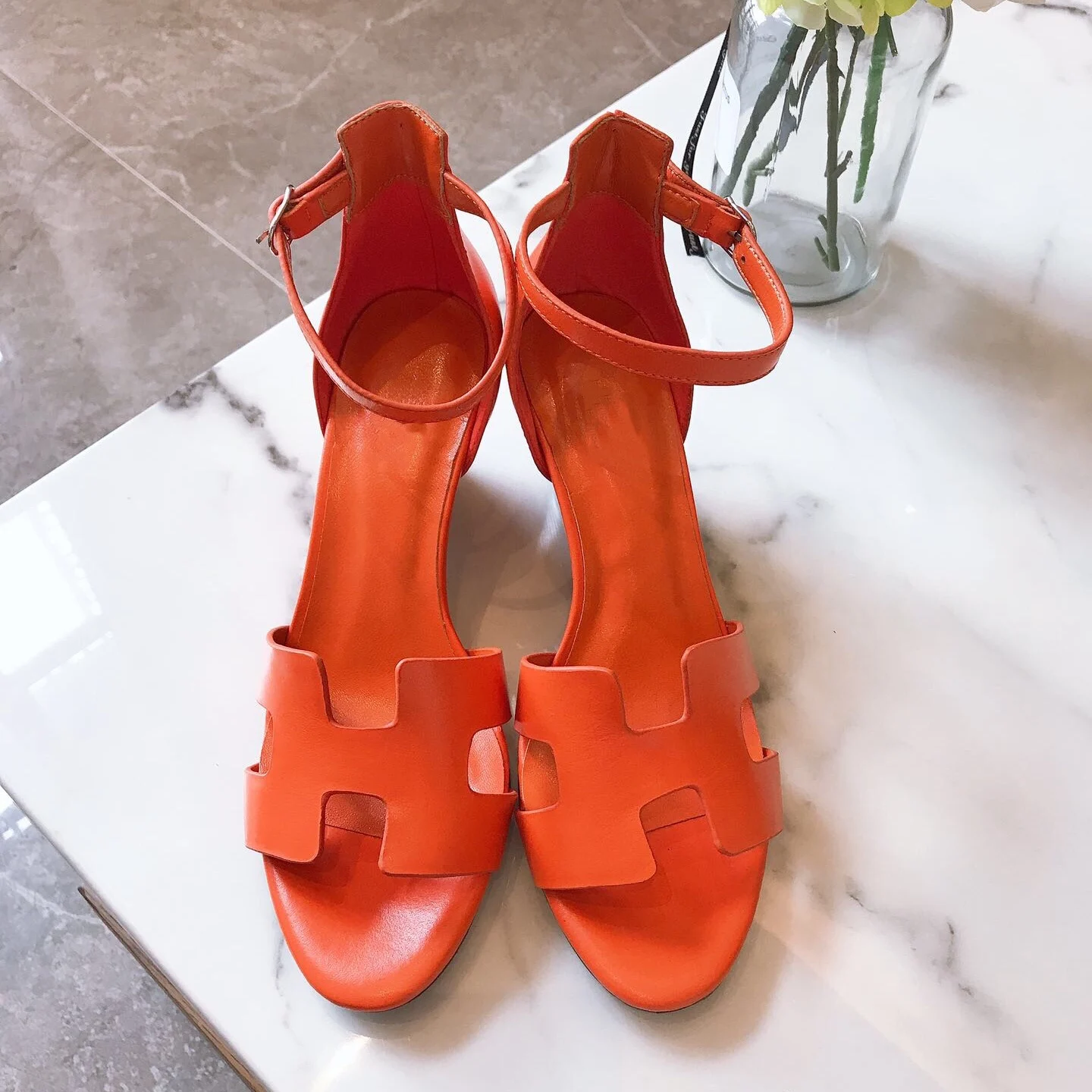 2021 Newest Hot Summer Woman Sandals Classics Genuine Leather Ankle-Warp Sandals Open-Toes Wedges Woman Sandals Zapatos De Mujer
2021 Newest Hot Summer Woman Sandals Classics Genuine Leather Ankle-Warp Sandals Open-Toes Wedges Woman Sandals Zapatos De Mujer