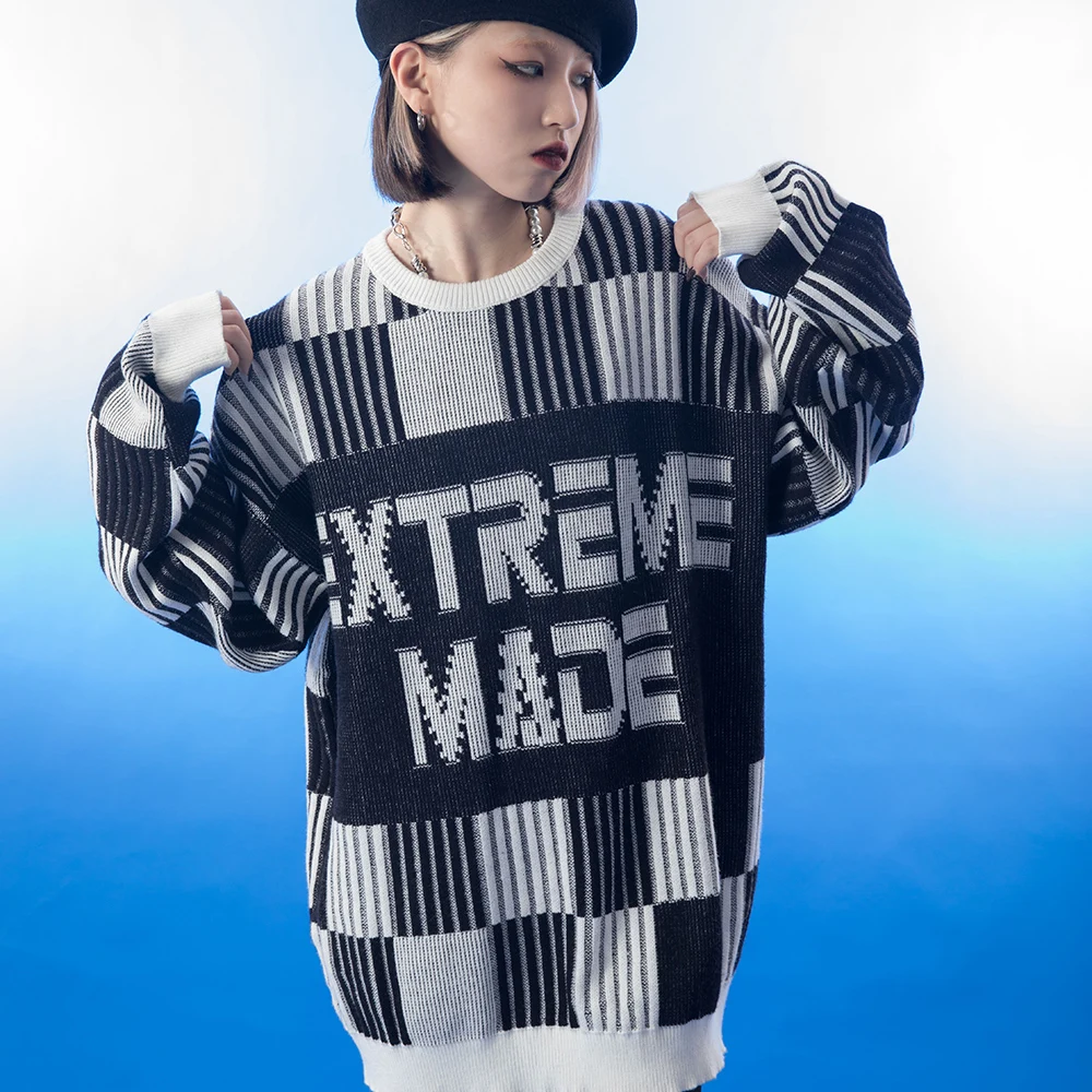 Plaid Printed Aesthetics Gothic Designer Winter Fashion Goth Clothes Women 2021 Oversized Sweaters Long Sleeve Top Streetwear
Plaid Printed Aesthetics Gothic Designer Winter Fashion Goth Clothes Women 2021 Oversized Sweaters Long Sleeve Top Streetwear