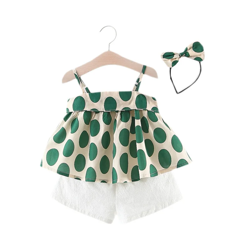summer polka dots baby girls tops + shorts casual beach vacation style children's clothing sets
summer polka dots baby girls tops + shorts casual beach vacation style children's clothing sets