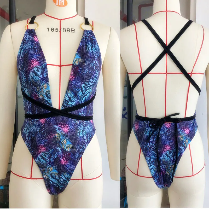 Deep V-neck bodysuit Sexy thong monokini String one piece swimsuit female Cross strap swimwear women snakeskin bathing suit new 
Deep V-neck bodysuit Sexy thong monokini String one piece swimsuit female Cross strap swimwear women snakeskin bathing suit new
