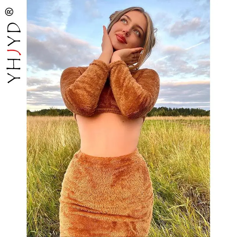 Модные пикантные коричневые флисовые облегающие костюмы YHJYD с длинным рукавом, женские комплекты из двух предметов, Зимний короткий топ, ми... 
Модные пикантные коричневые флисовые облегающие костюмы YHJYD с длинным рукавом, женские комплекты из двух предметов, Зимний короткий топ, ми...