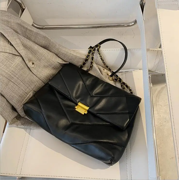 Vintage Solid Color Chain Large Pu Leather Shoulder Handbags Women 2021 High Quality Handbags Fashion Women Handbags And Purse
Vintage Solid Color Chain Large Pu Leather Shoulder Handbags Women 2021 High Quality Handbags Fashion Women Handbags And Purse