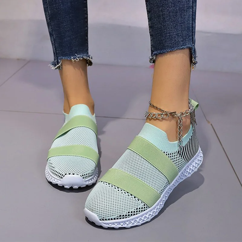 Fashion New Women Sneakers Casual Mesh Breathable Slip On Female Walking Shoes Comfortable Solid Color Ladies Vulcanized Shoes 
Fashion New Women Sneakers Casual Mesh Breathable Slip On Female Walking Shoes Comfortable Solid Color Ladies Vulcanized Shoes