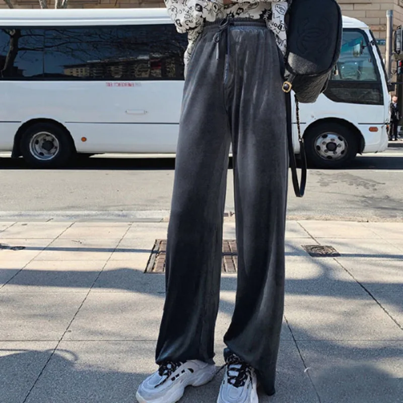 New gold velvet wide-leg pants women's high waist drape loose and thin all-match casual pants
New gold velvet wide-leg pants women's high waist drape loose and thin all-match casual pants