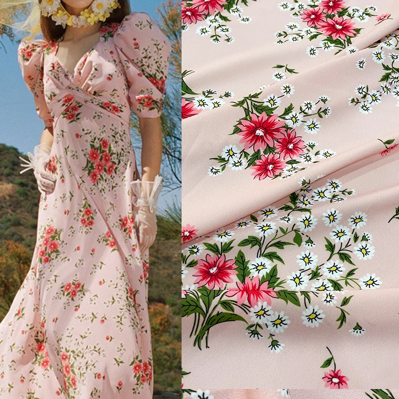Fashion Brand Printed Fabric High Customization Pink Fairy Style Flower Printed Skirt Fashion Flower Fabric Chiffon Twill
Fashion Brand Printed Fabric High Customization Pink Fairy Style Flower Printed Skirt Fashion Flower Fabric Chiffon Twill