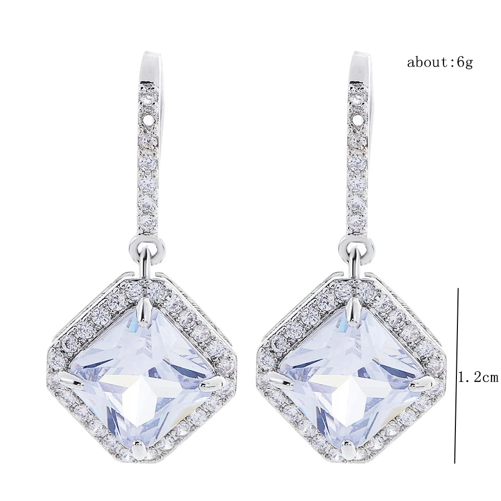 New Design High Quality Metal Long Earrings Temperament Drop Earrings Fashion Colorful Rhinestones Jewelry Accessories for Women
New Design High Quality Metal Long Earrings Temperament Drop Earrings Fashion Colorful Rhinestones Jewelry Accessories for Women