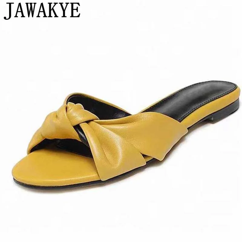 Summer Ethnic Style Flat Heels Slippers for Women Luxury Classic Leather Sandals female Mules Leisure beach Party Shoes Mujer
Summer Ethnic Style Flat Heels Slippers for Women Luxury Classic Leather Sandals female Mules Leisure beach Party Shoes Mujer