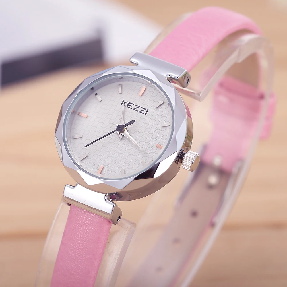 2019 Luxury Ladies Multi Face Dial Quartz Watch Women Dress PU Leather Wrist Watches Classic Red Clock 2018 relogio feminino
2019 Luxury Ladies Multi Face Dial Quartz Watch Women Dress PU Leather Wrist Watches Classic Red Clock 2018 relogio feminino